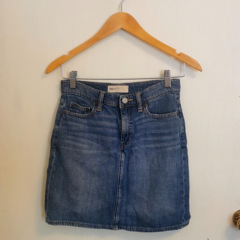 Gap Jean skirt